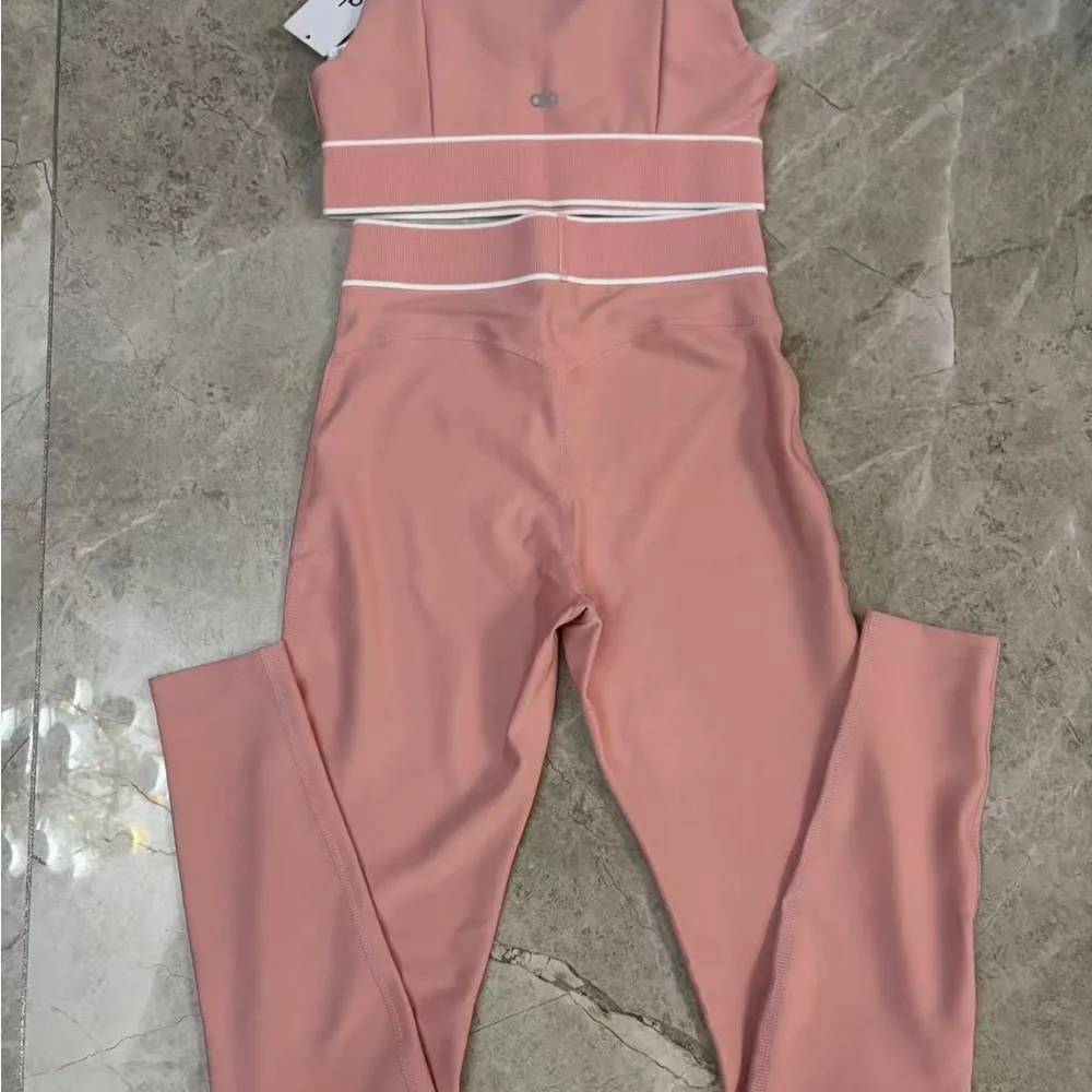 ALO Yoga High-Waist Leggings in Dusty Rose